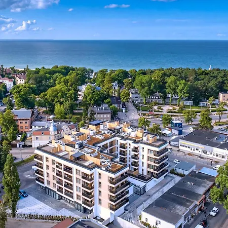 Amber Seaside - Luxury With Balcony And Parking In *